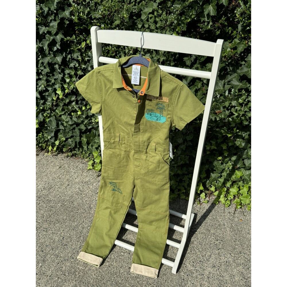 NWT Disney Lightning McQueen Kids Cars Dino Park Green Jumpsuit - Size 7/8
